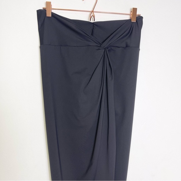 NWT Skims Swim Sarong Skirt Recycled Beach Coverup Onyx Black Size Large - Picture 7 of 15